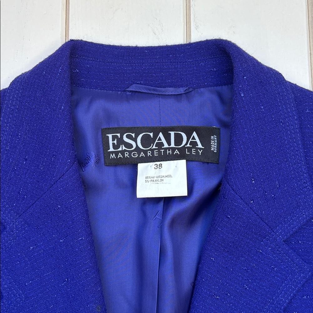 Vintage Escada Holiday Sparkle Blazer - Picture 14 of 16